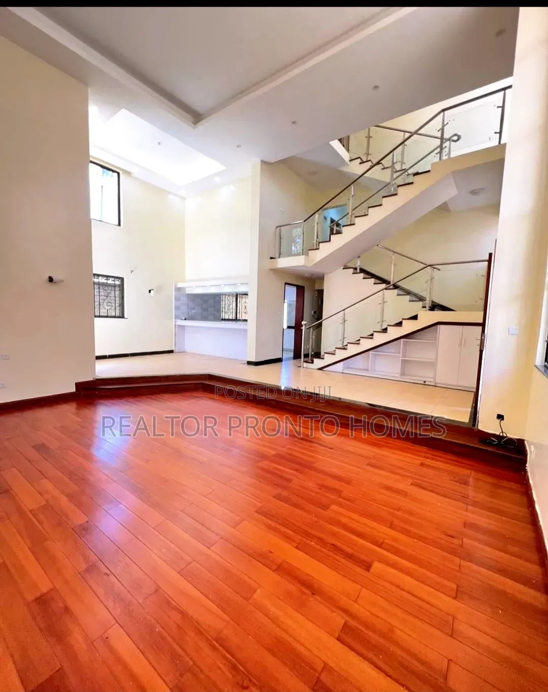 5bdrm Townhouse/Terrace in Lavington, Muthangari for sale in Muthangari