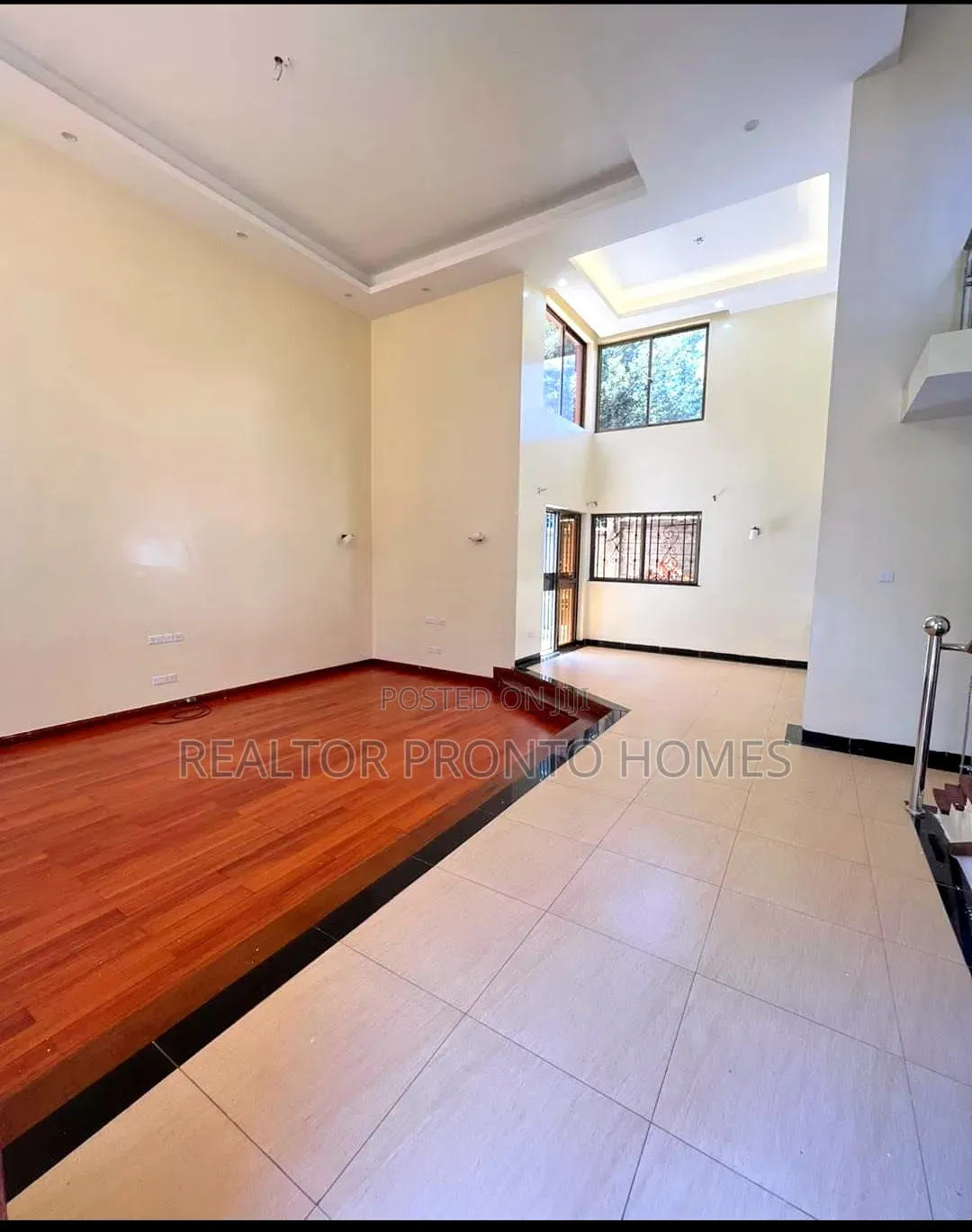 5bdrm Townhouse/Terrace in Lavington, Muthangari for sale in Muthangari
