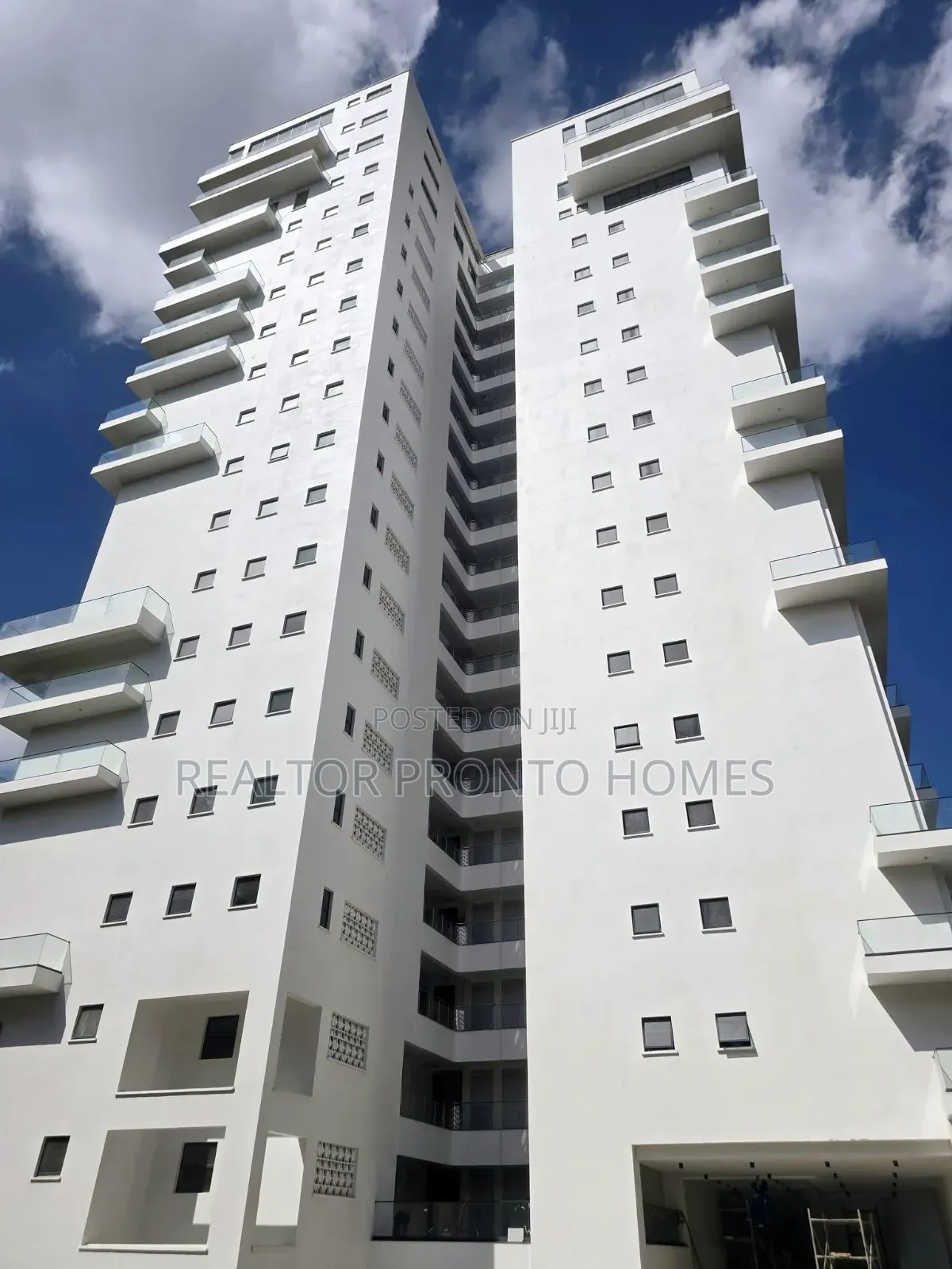 3bdrm Apartment in Riverside Drive for sale in Riverside Drive