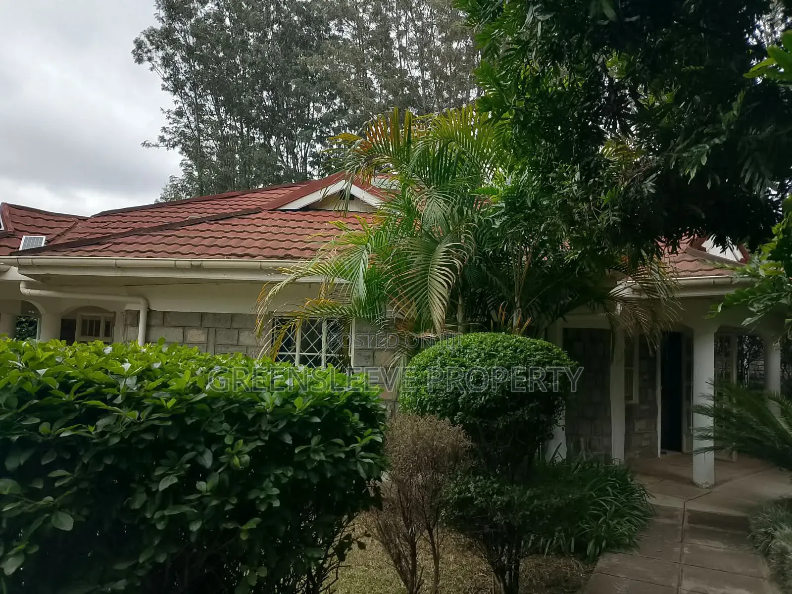 3bdrm Bungalow in Karen for rent in Karen C