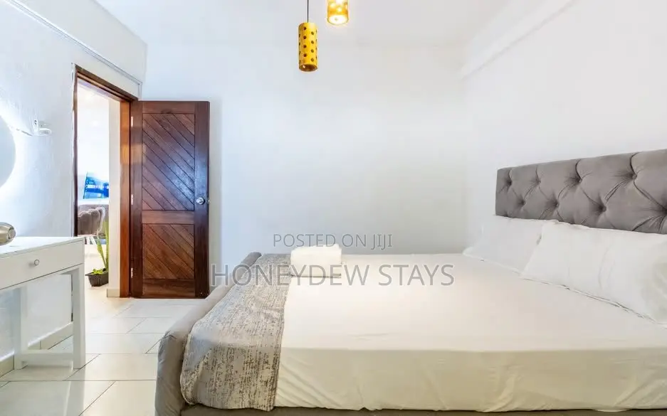 Fully Furnished 2bedroom BEACHFRONT Airbnb Available in Diani. in Diani