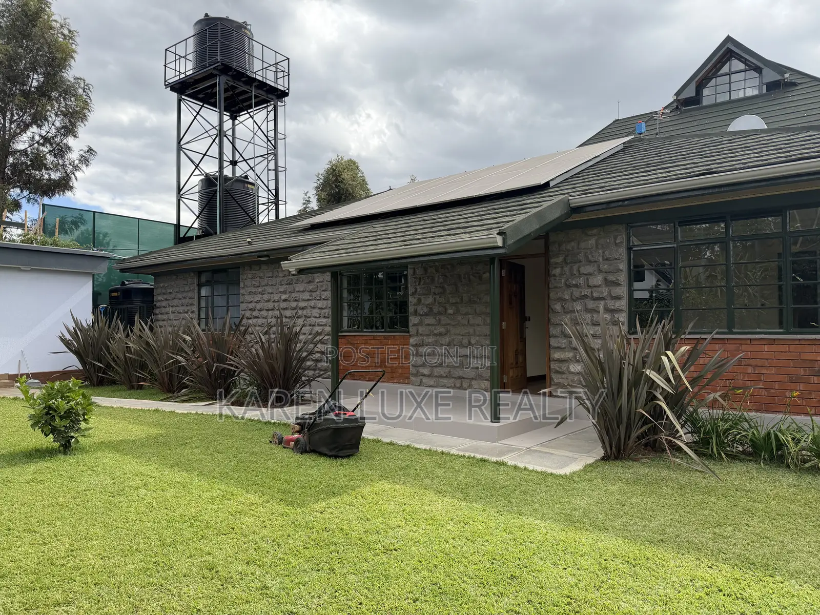 3bdrm Bungalow in Karen for rent in Karen
