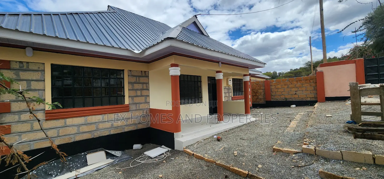 3bdrm Bungalow in Nkoroi for sale in Nkoroi
