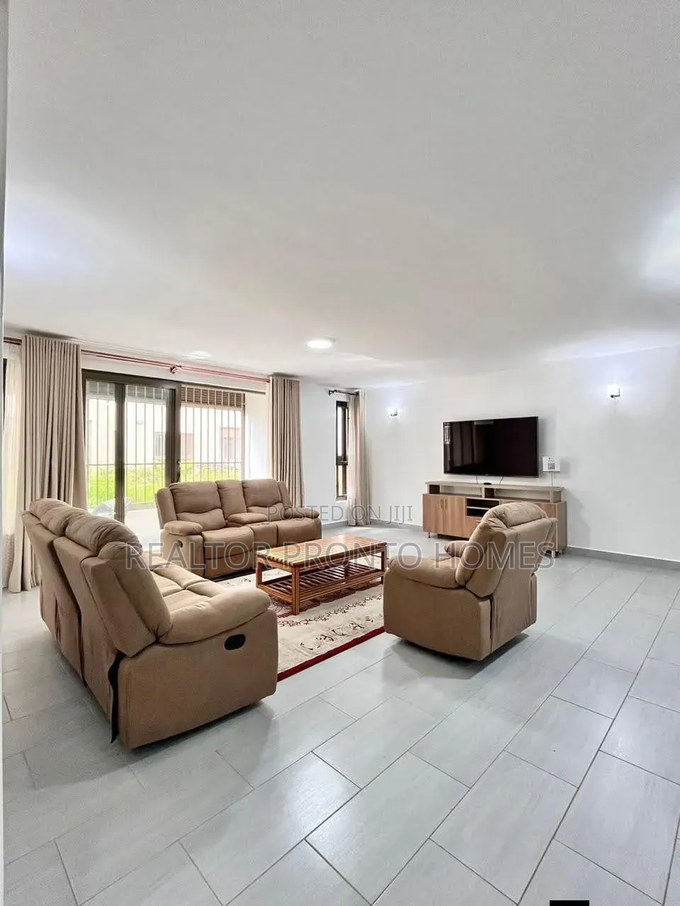 3bdrm Apartment in Lavington, Valley Arcade for rent in Valley Arcade