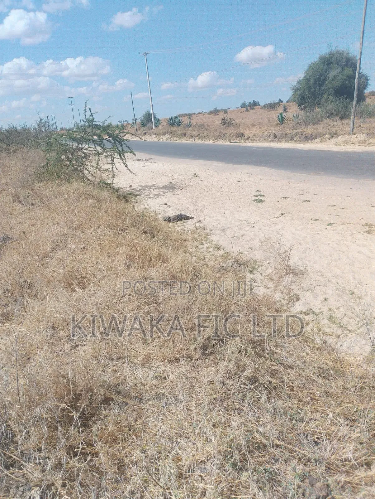 40 Acres Fronting Athi River - Kinanie - Joska Road in Joska