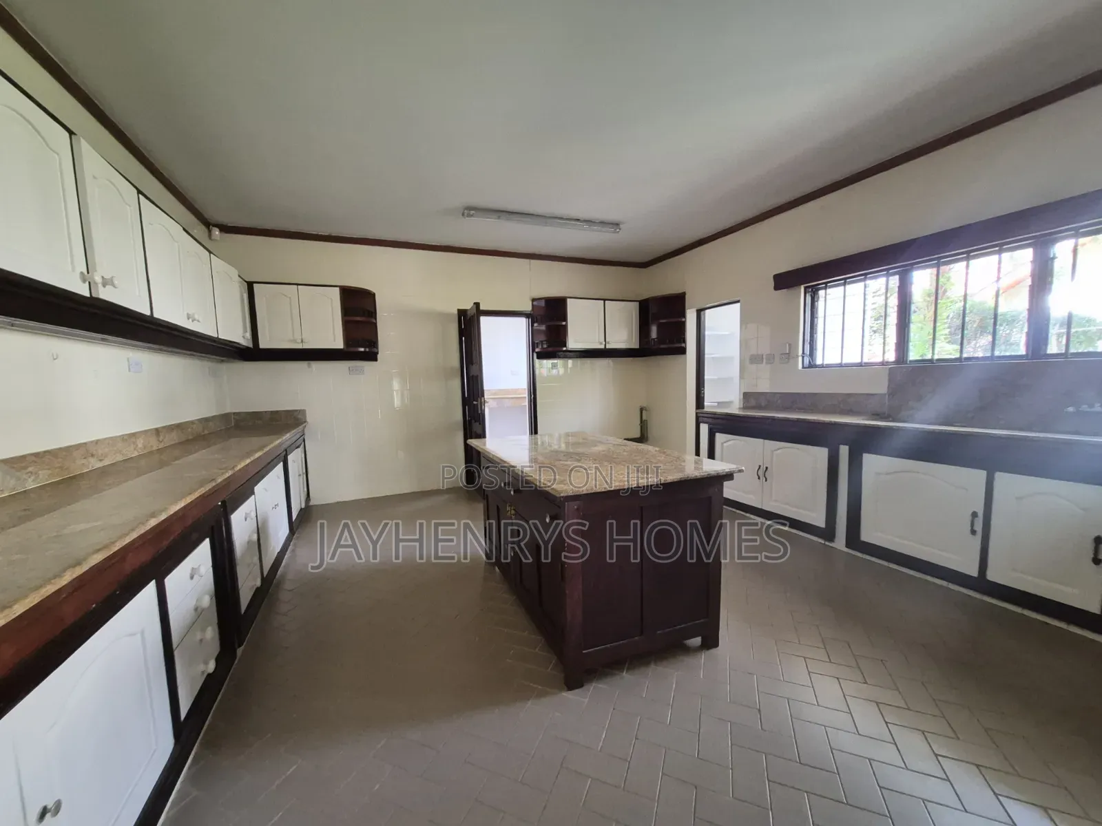 5bdrm House in Runda for rent in Runda