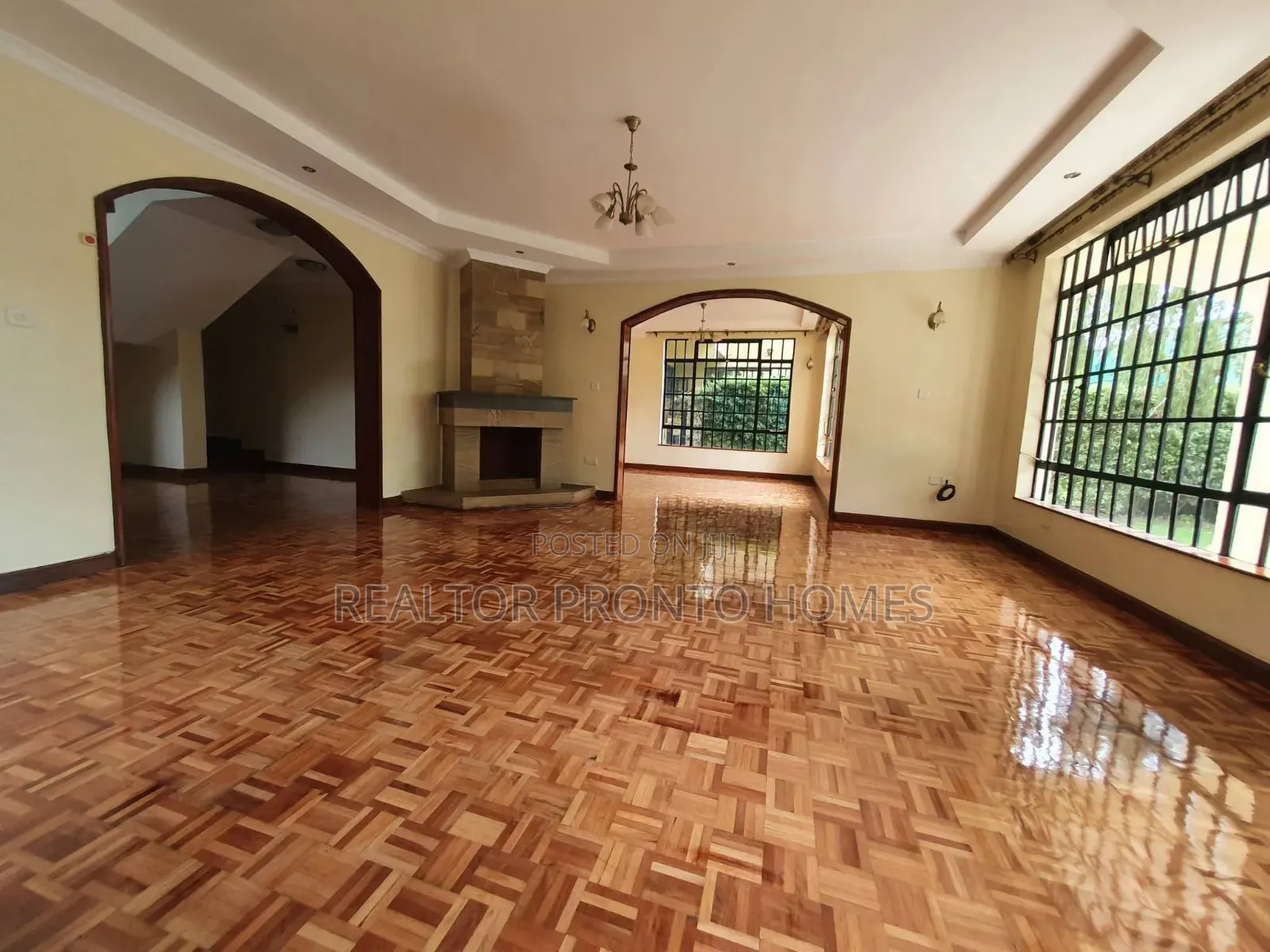 4bdrm Townhouse / Terrace in Lavington, Muthangari for rent in Muthangari