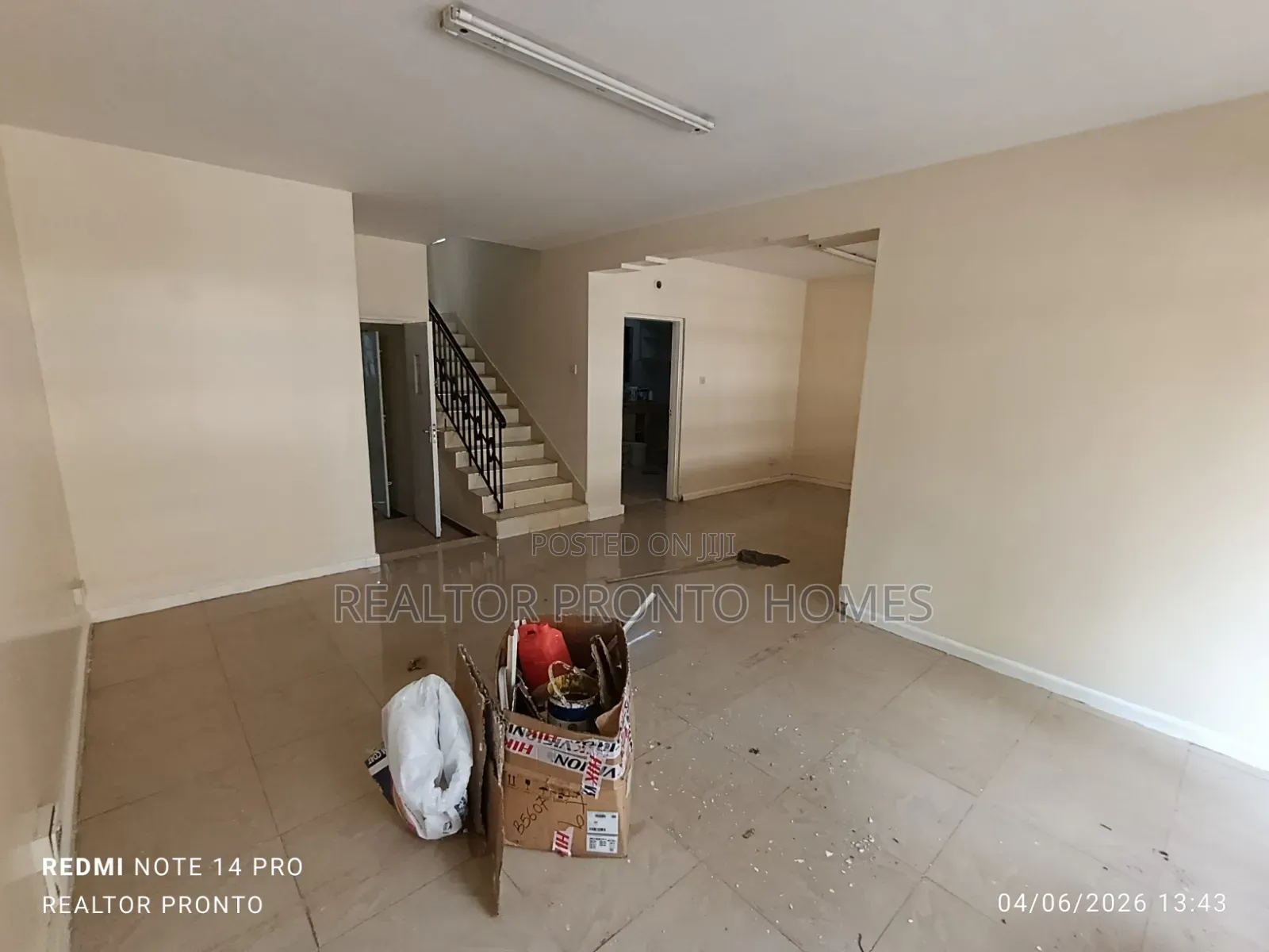 Commercial 3 Bedrooms Massionatte for Office Use in Hurlingham