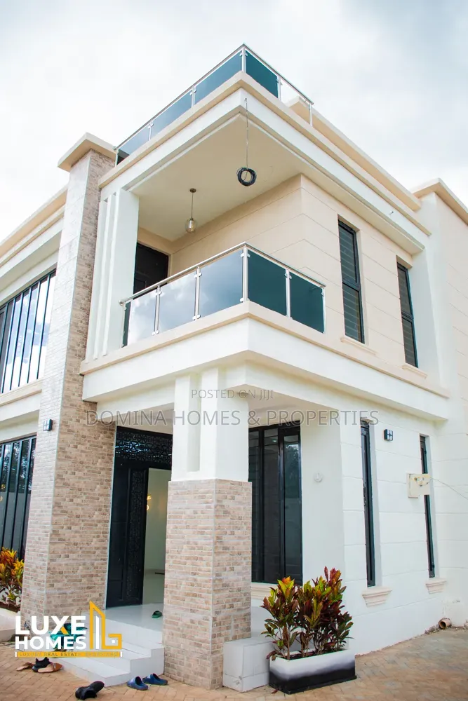 4bdrm Maisonette in Neema Court, Kamakis for sale in Kamakis
