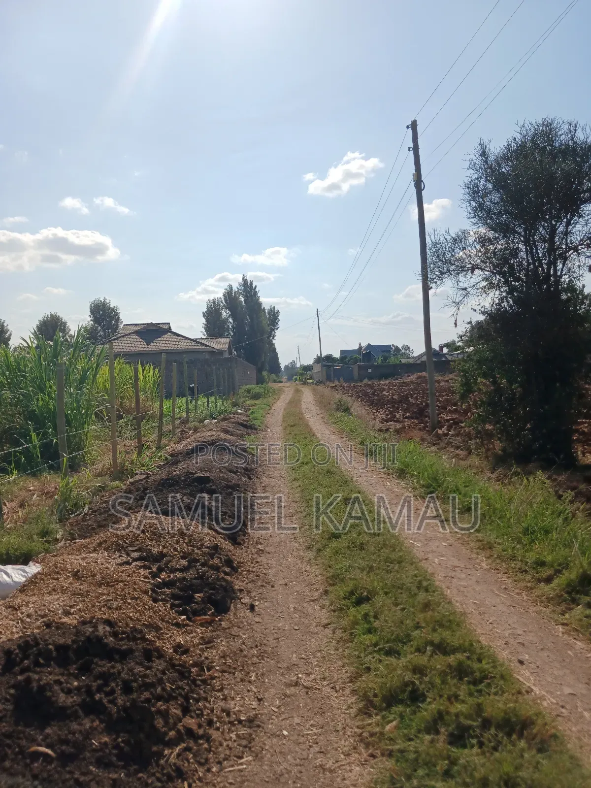 Thika, Maguguni, 1/4 Acre, 2nd Row From Tarmac in Gatuanyaga