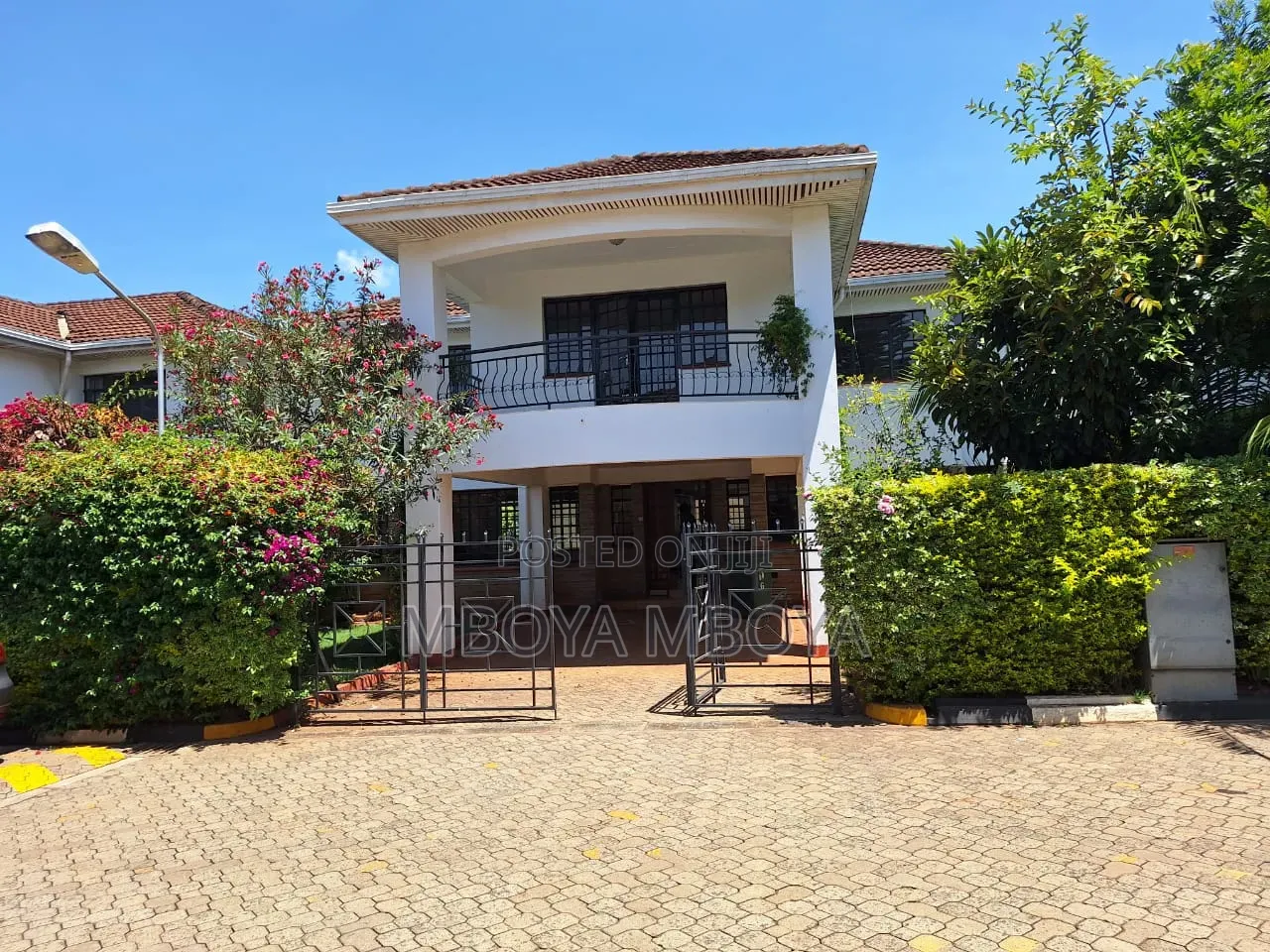 4bdrm Townhouse / Terrace in Spring Valley for rent in Spring Valley