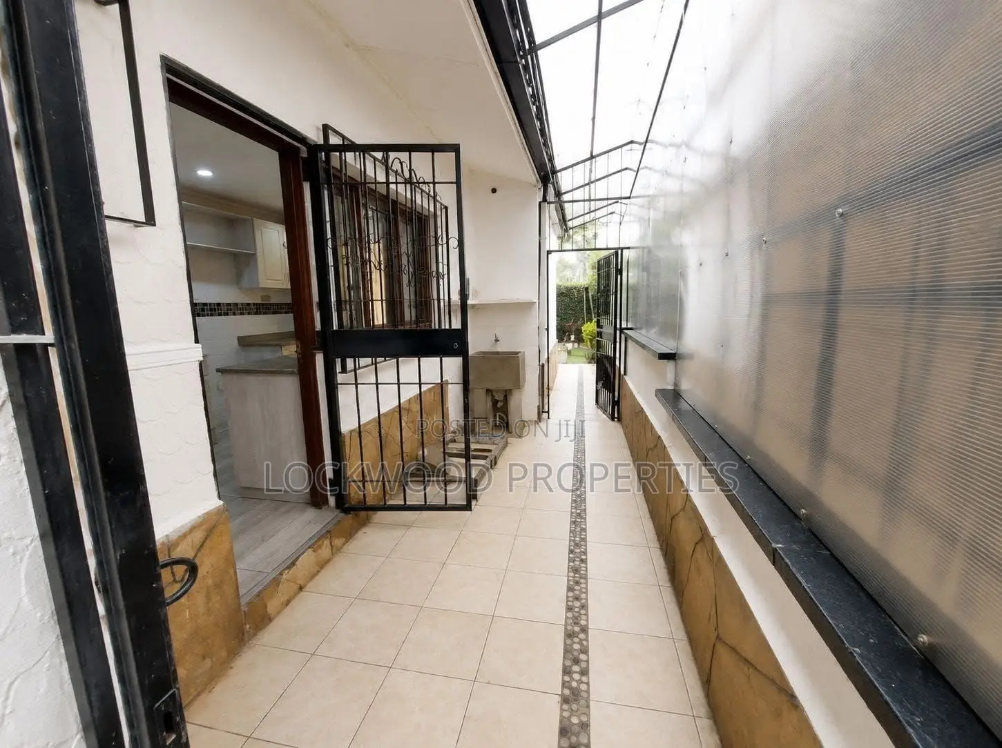 4bdrm Townhouse / Terrace in Kileleshwa for rent in Kileleshwa