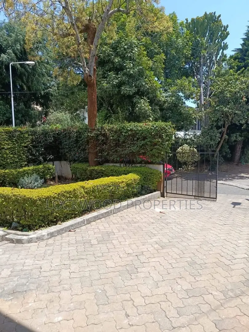 4bdrm Townhouse / Terrace in Kileleshwa for rent in Kileleshwa