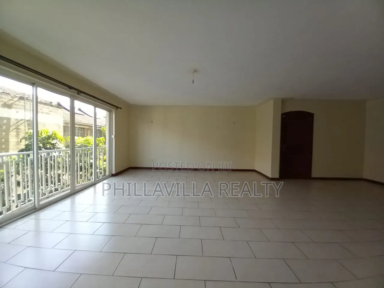 3bdrm Apartment in Raphta Road Area for rent in Raphta Road Area