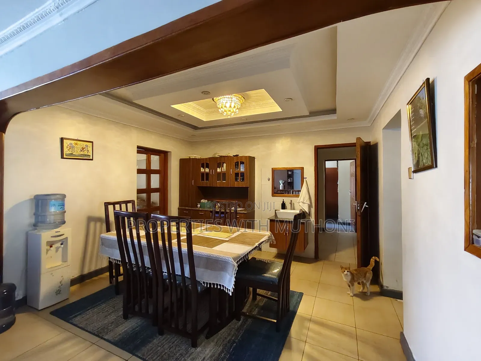 6bdrm Bungalow in Oluulua for sale in Oluulua