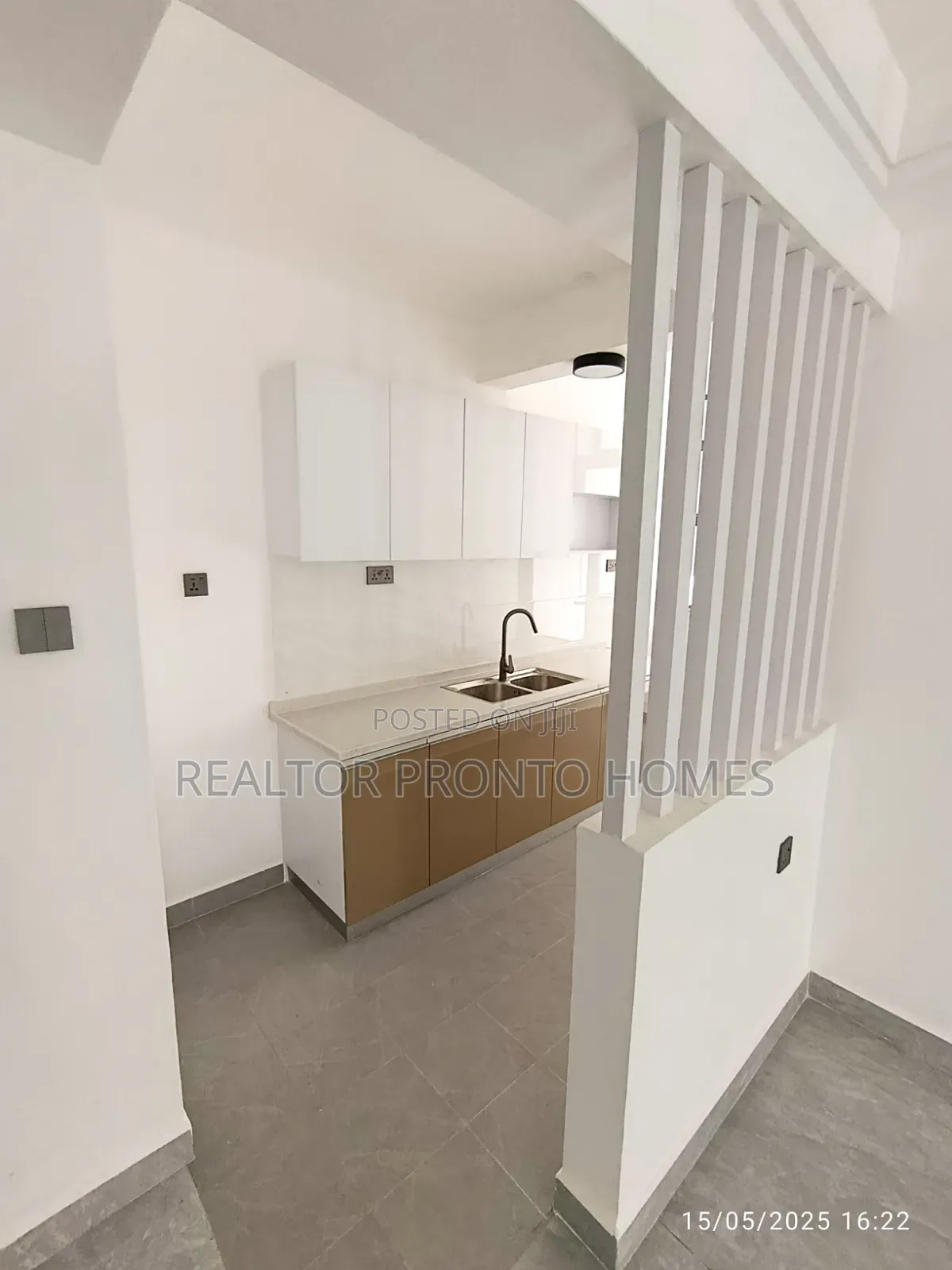 Commercial 2 Bedrooms Apartment for Office Use in Hurlingham