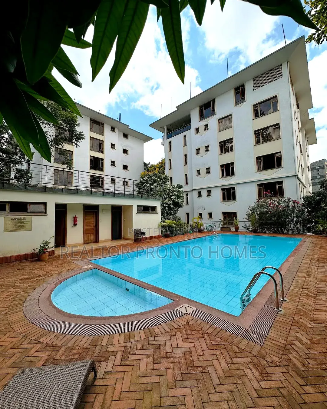 3bdrm Apartment in Riverside for rent in Riverside Drive