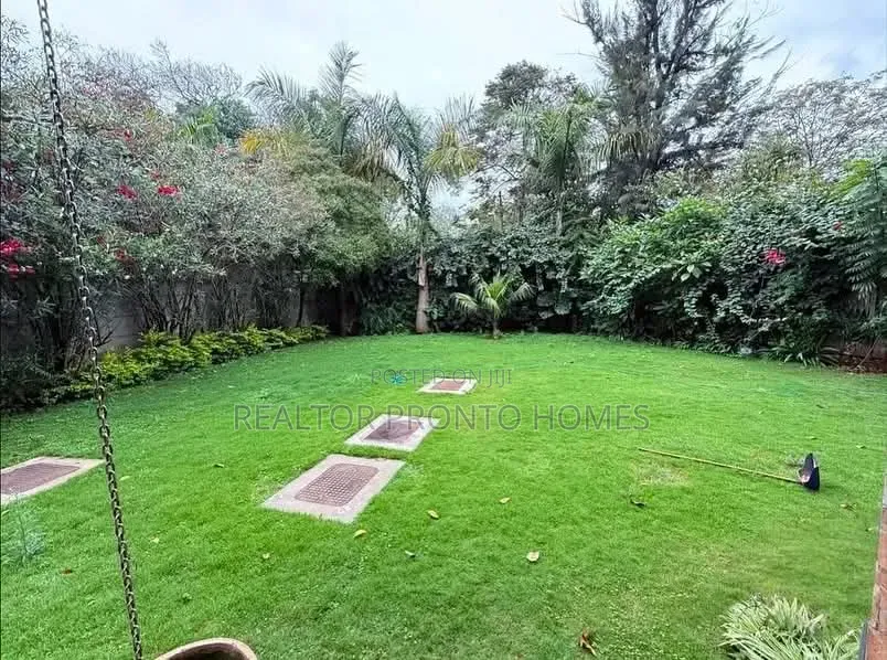 5bdrm Villa in Lavington, Maziwa for sale in Maziwa