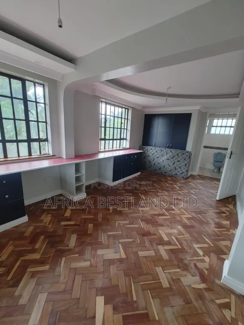 4bdrm Maisonette in Kerwa, Muguga for sale in Muguga