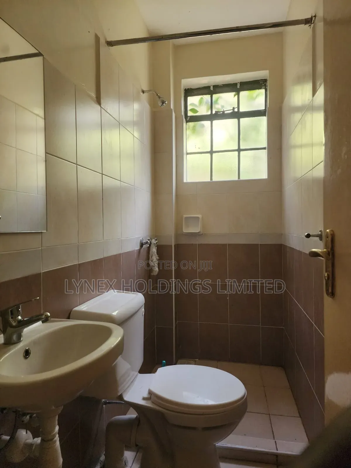 4bdrm Maisonette in Springville Park, Gateway Mall Area for sale in Gateway Mall Area