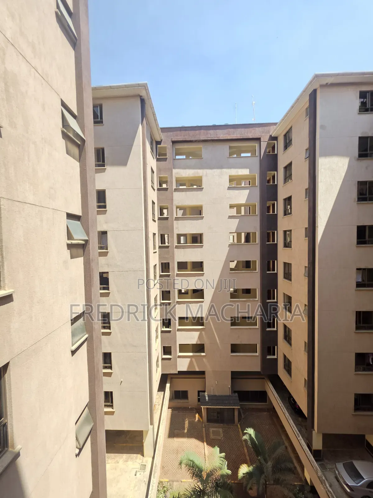 4bdrm Apartment in Behind Safari Park, Roysambu for sale in Roysambu