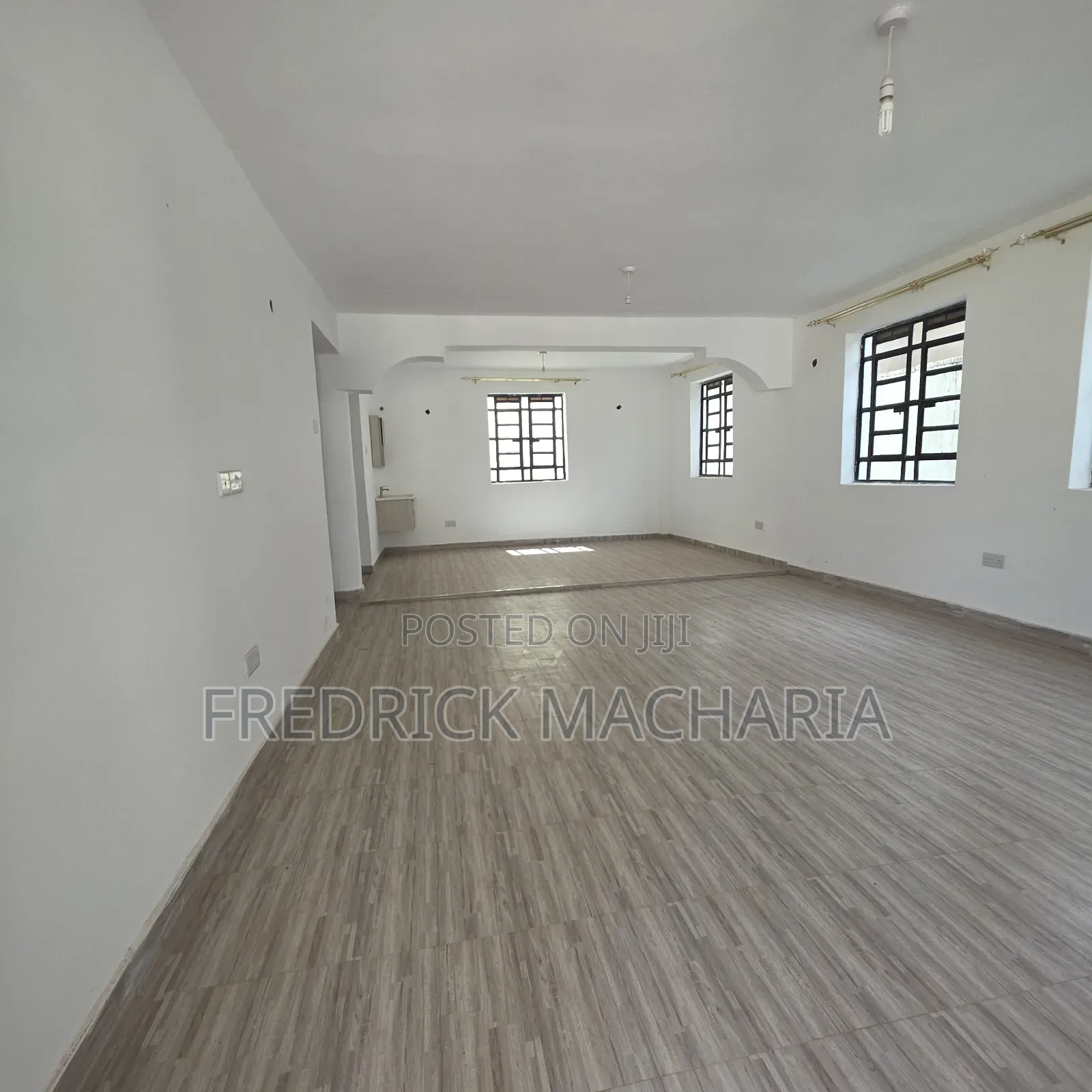 4bdrm Maisonette in Kenyatta Road for sale in Kenyatta Road / Theta 