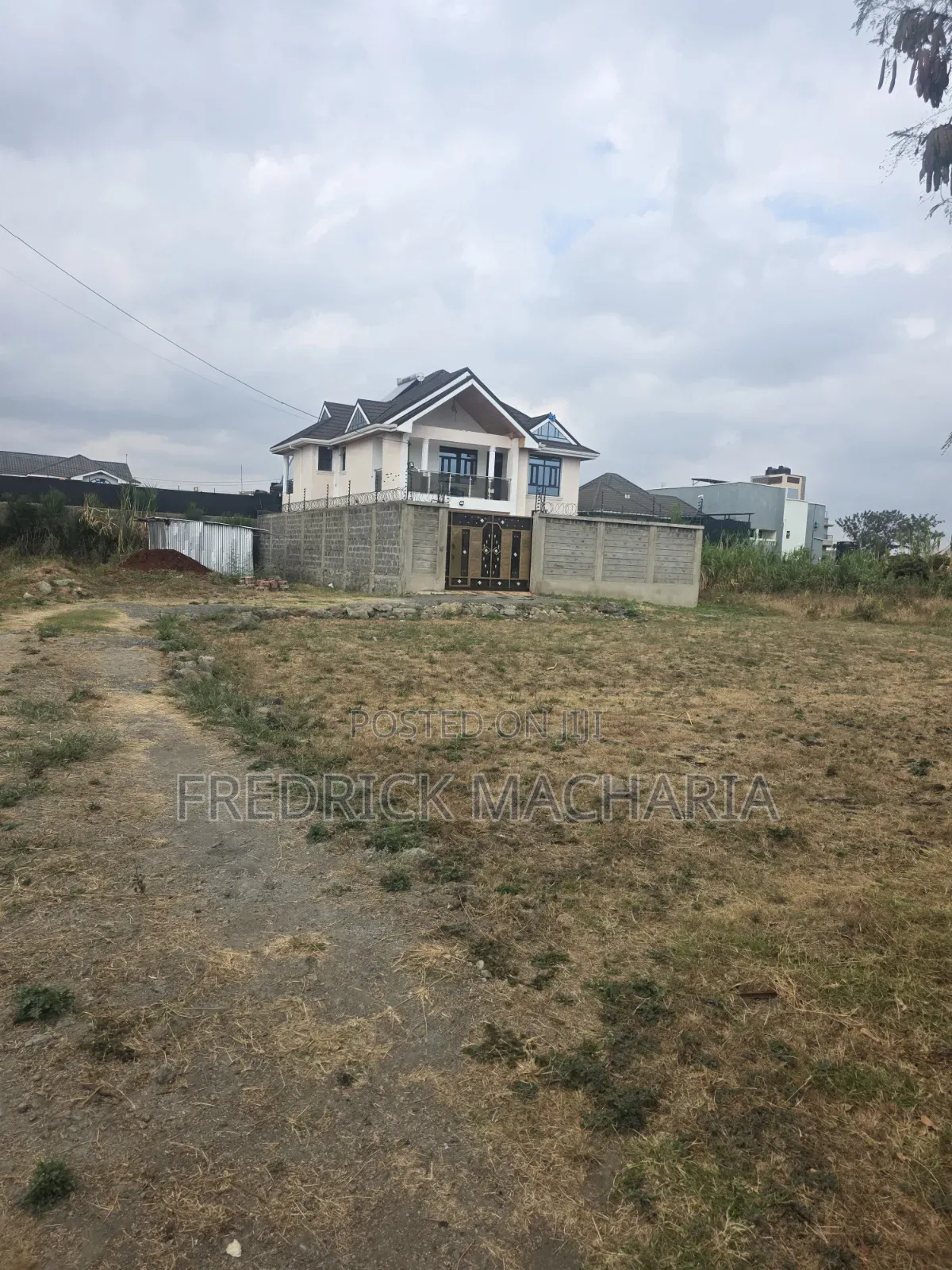 2 Adjacent Residential Plots for Sale at Karuguru in Kamakis