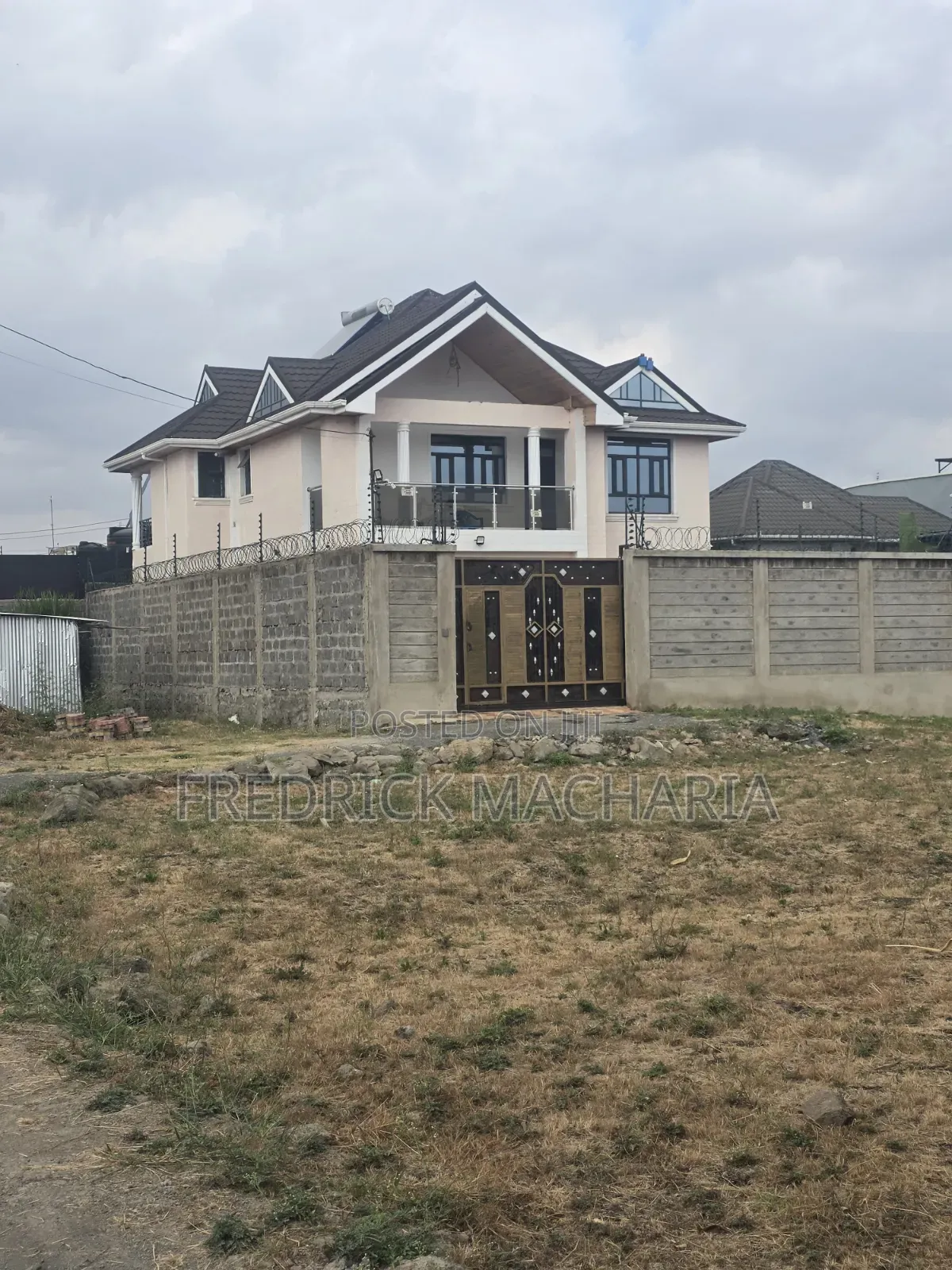 2 Adjacent Residential Plots for Sale at Karuguru in Kamakis