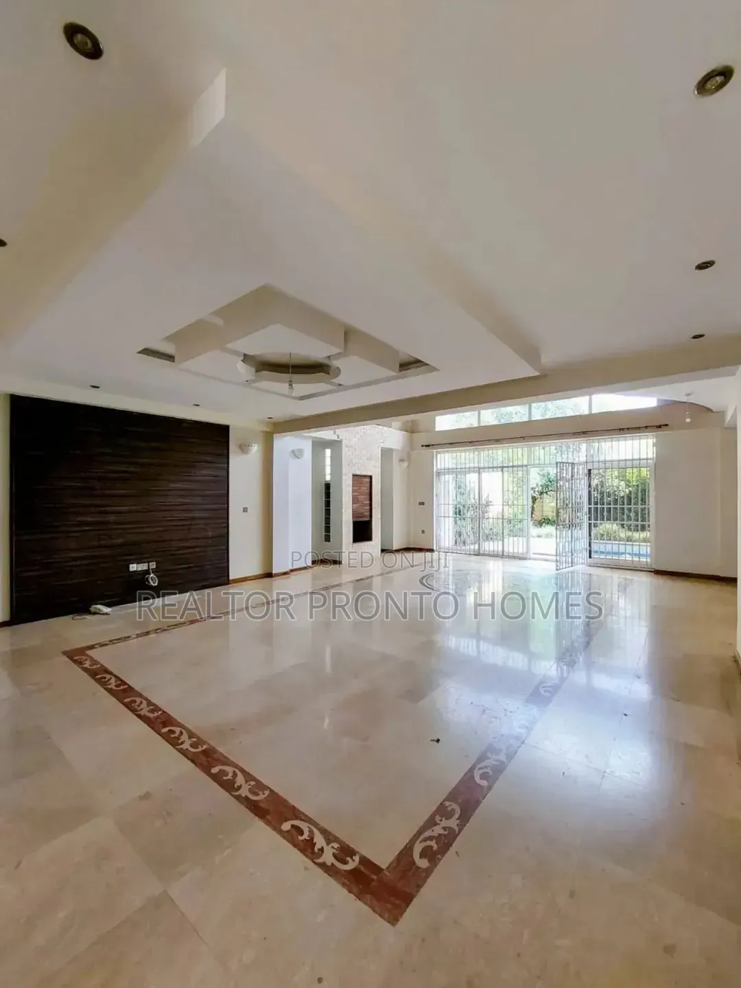 5bdrm Townhouse / Terrace in Lavington, Valley Arcade for rent in Valley Arcade