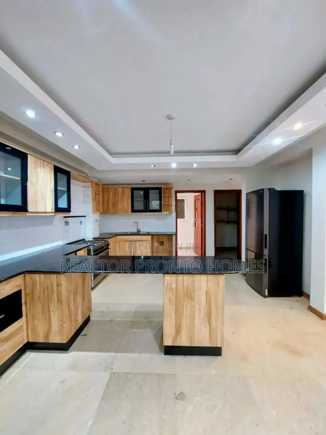 5bdrm Townhouse / Terrace in Lavington, Valley Arcade for rent in Valley Arcade