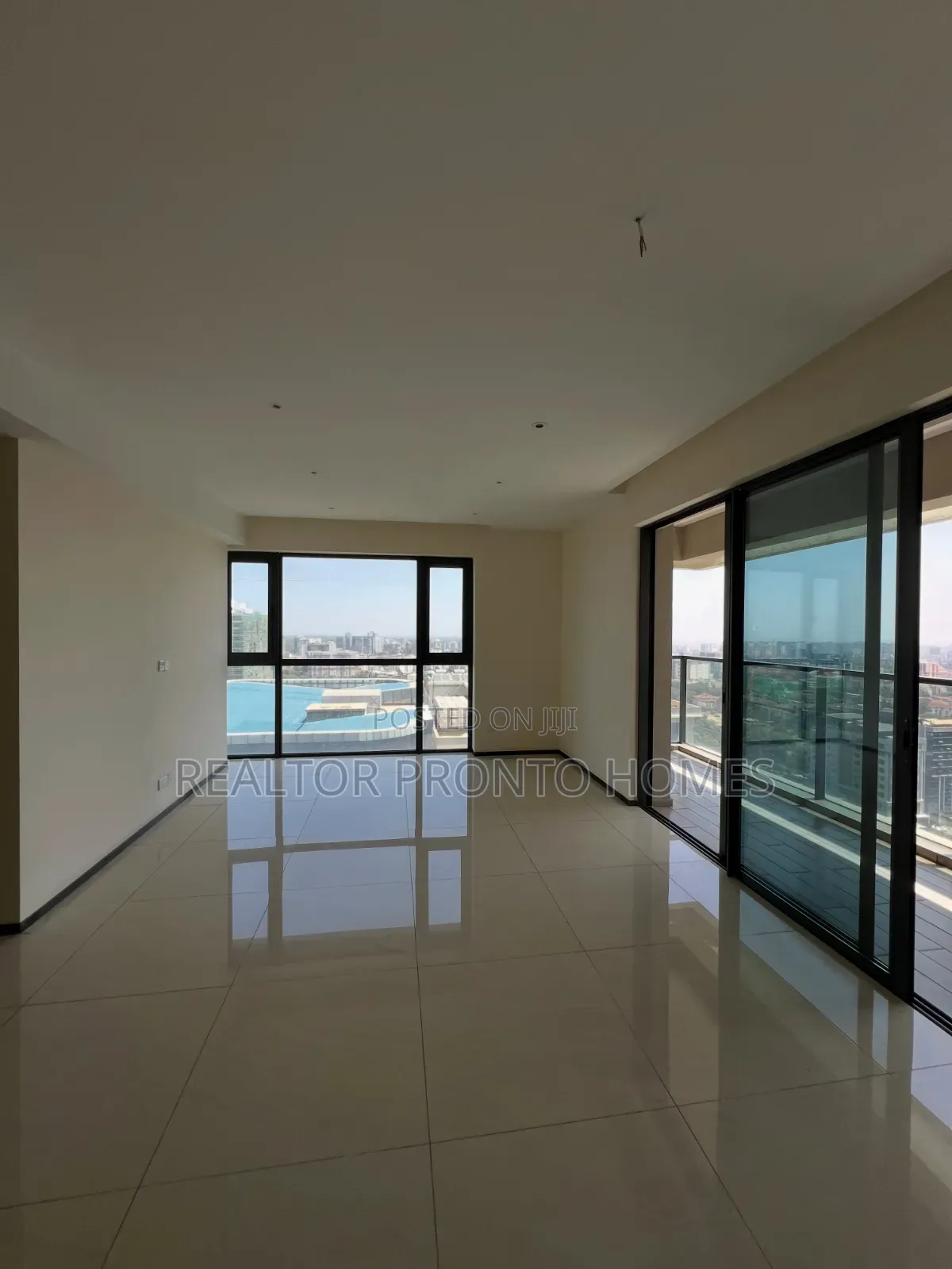 2bdrm Apartment in Gtc Westlands, Raphta Road Area for sale in Raphta Road Area