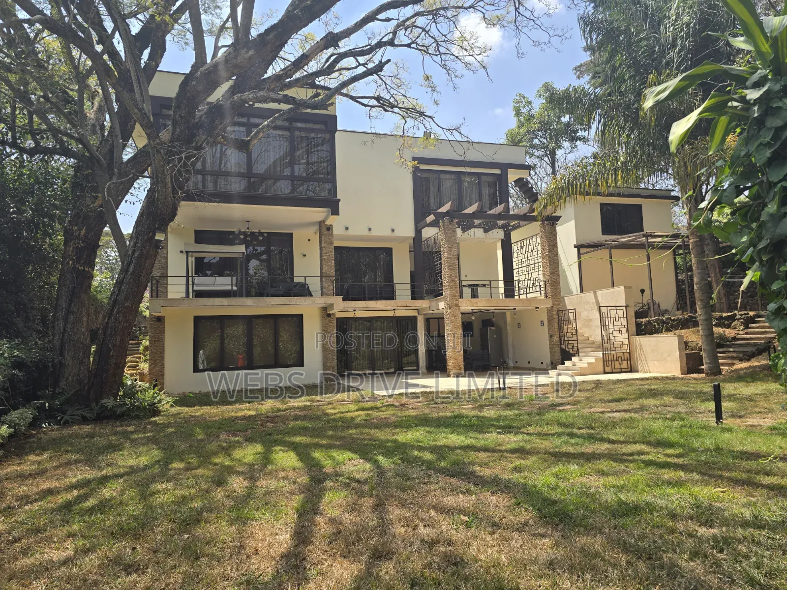 Furnished 5bdrm Mansion in Muthaiga Old for sale in Muthaiga