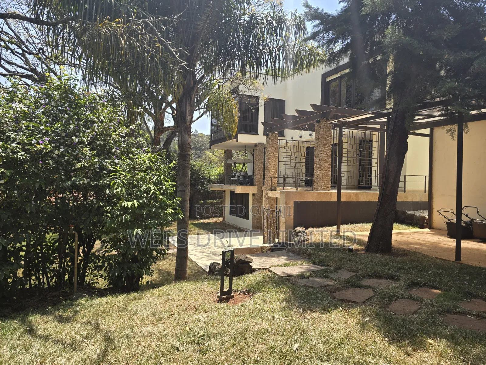 Furnished 5bdrm Mansion in Muthaiga Old for sale in Muthaiga