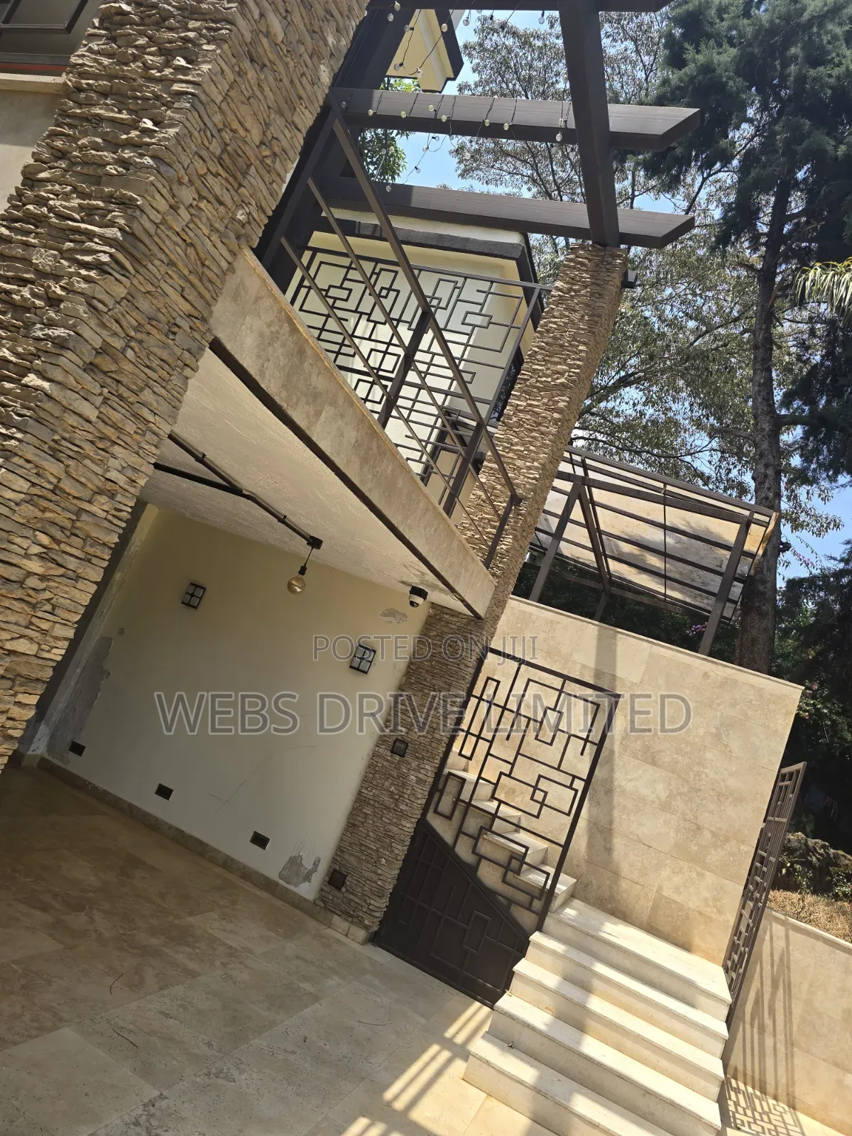 Furnished 5bdrm Mansion in Muthaiga Old for sale in Muthaiga