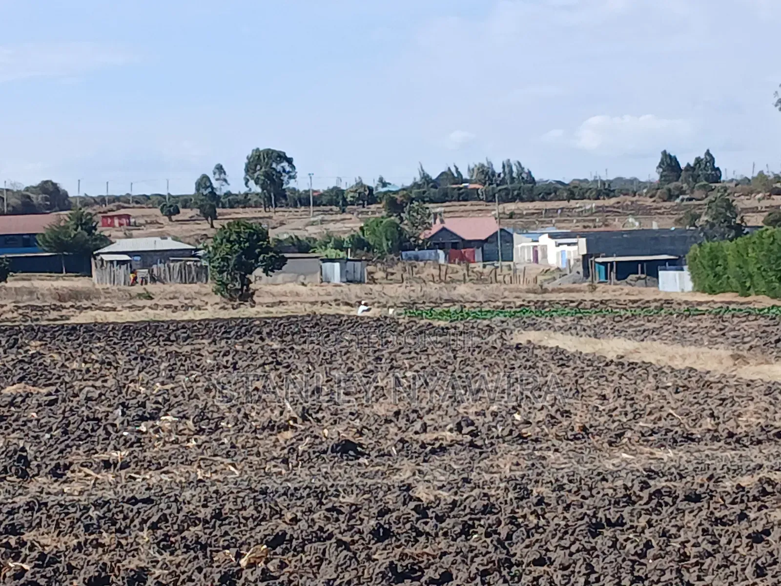 3 Acreas CHAKA Town Nyeri County in Nanyuki
