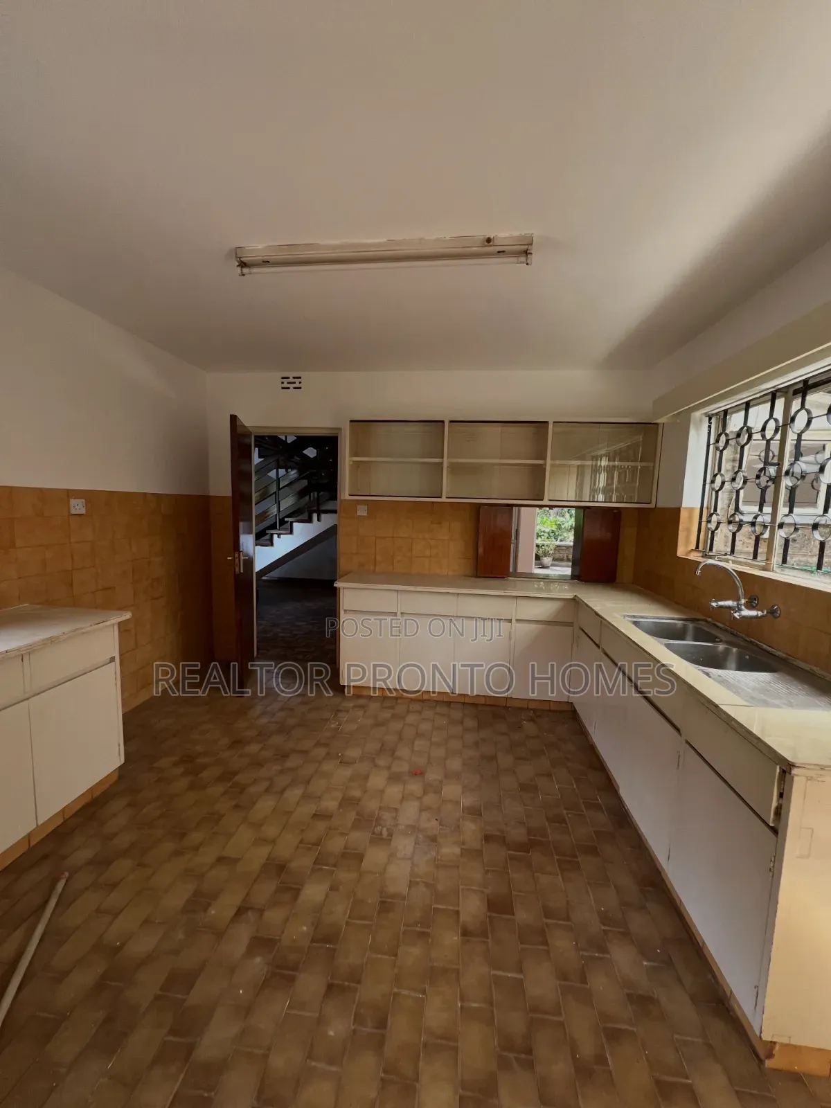 4bdrm Bungalow in Lavington, Muthangari for rent in Muthangari