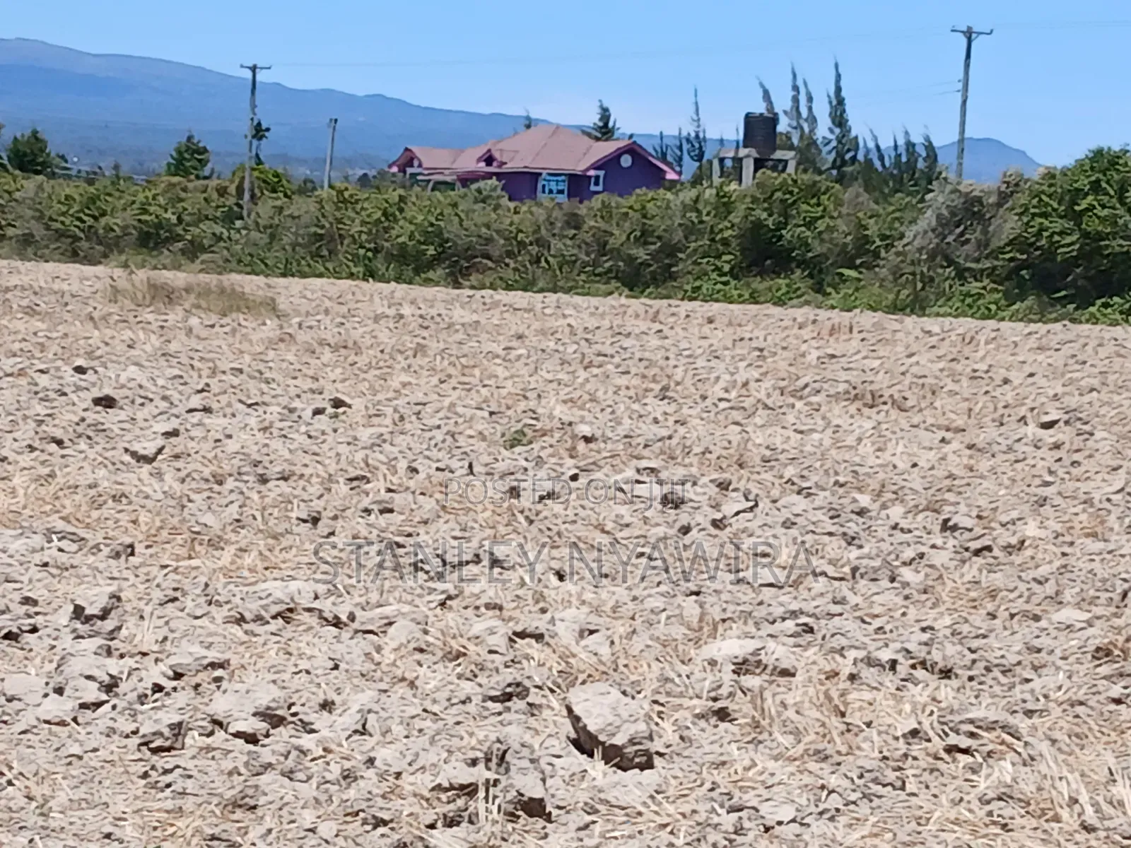 5 Acreas Narumoro on Moutain Side Near Nanyuki in Nanyuki