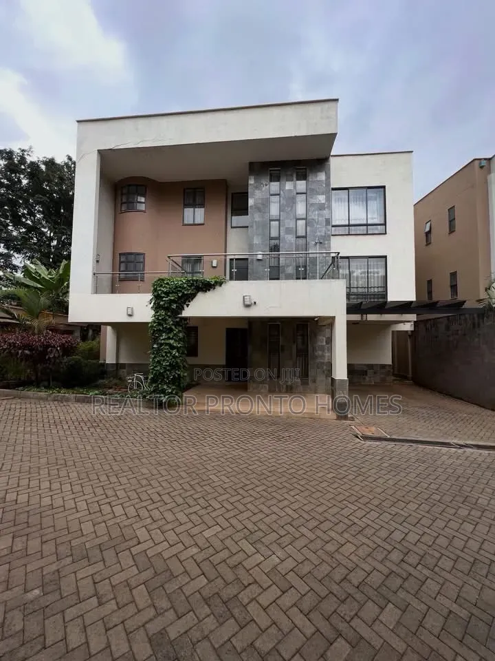 5bdrm Townhouse / Terrace in Lavington, Muthangari for rent in Muthangari