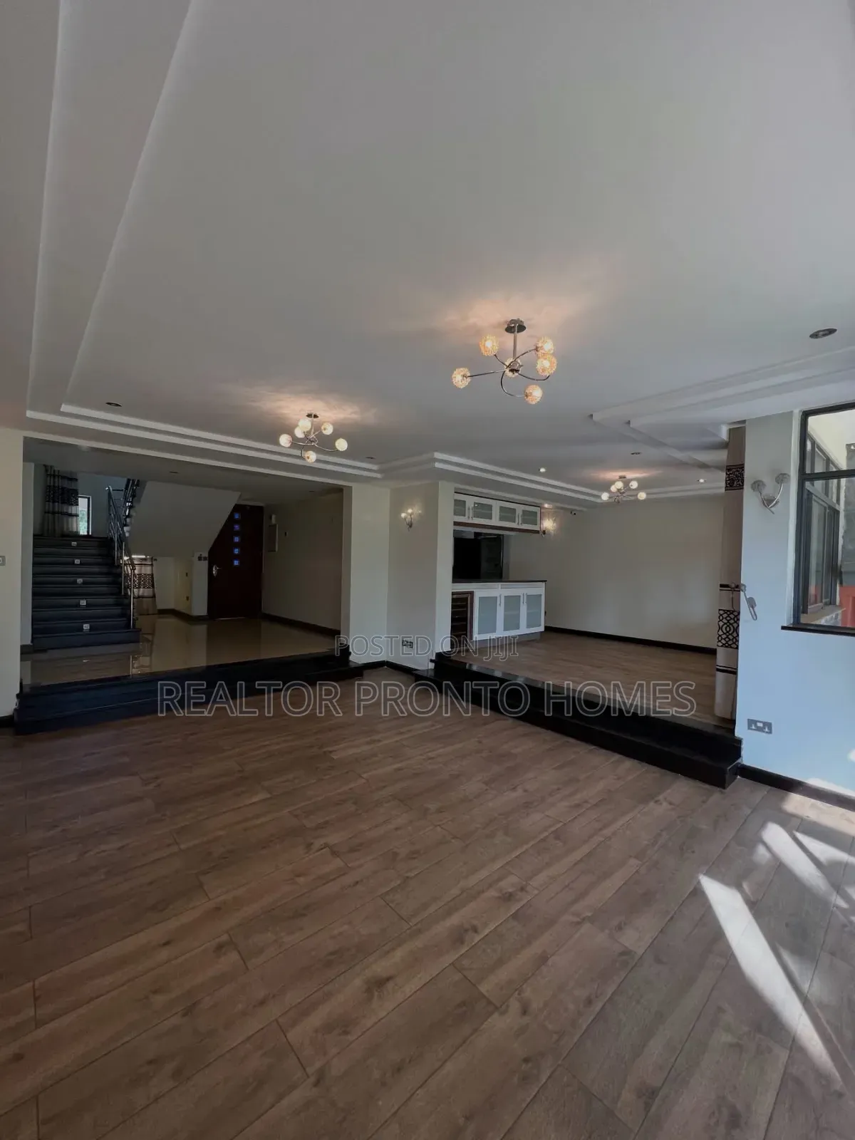 5bdrm Townhouse / Terrace in Lavington, Muthangari for rent in Muthangari