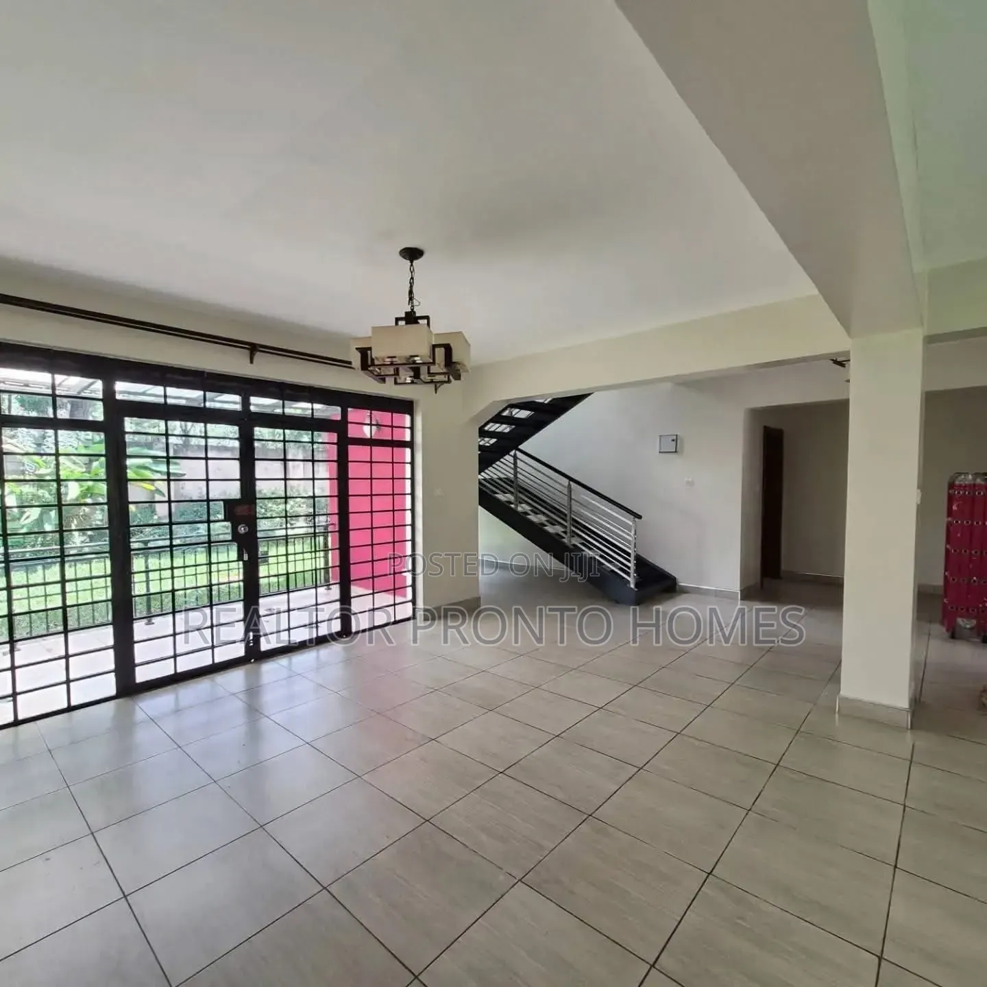 4bdrm Townhouse / Terrace in New Runda for rent in Runda