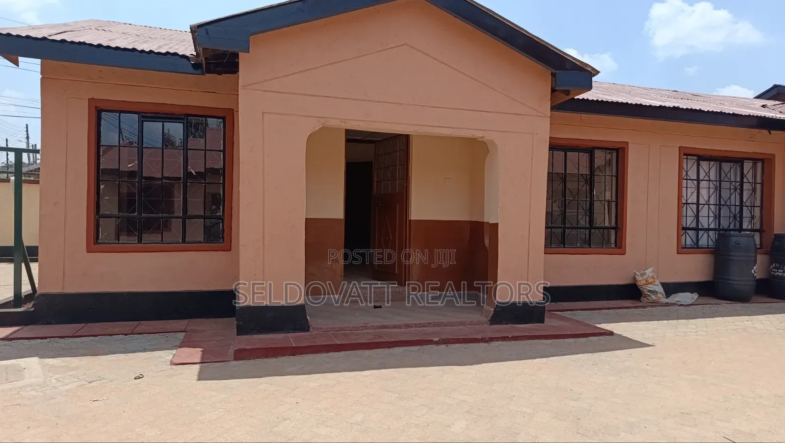 2bdrm Bungalow in 87 Kinoo for rent in Kinoo