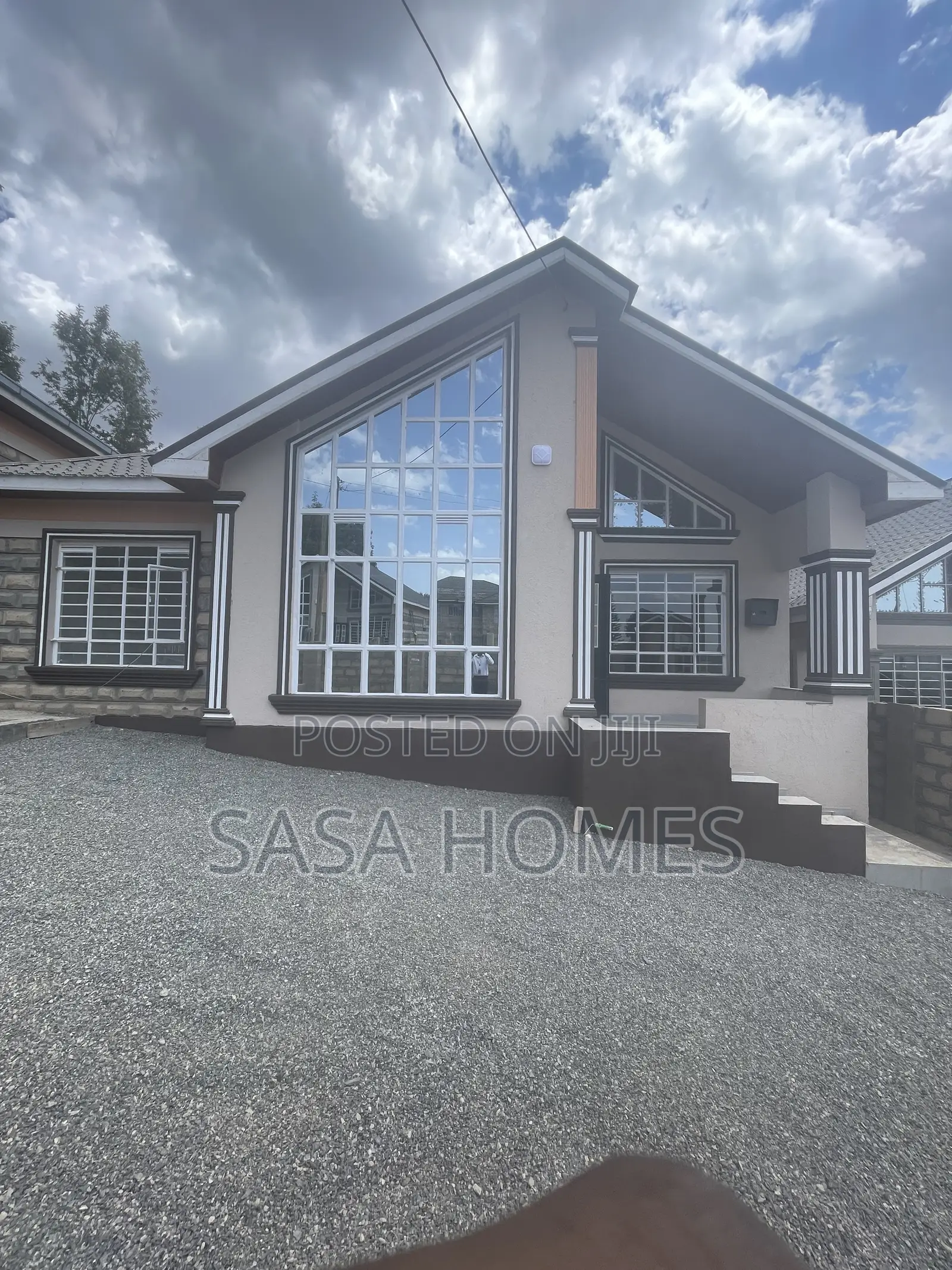 3bdrm Bungalow in Sasa Homes, Oluulua for sale in Oluulua