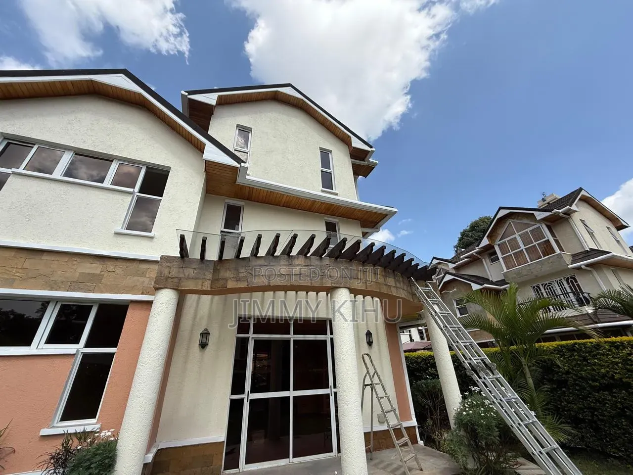 5bdrm House in Riverside Drive for sale in Riverside Drive