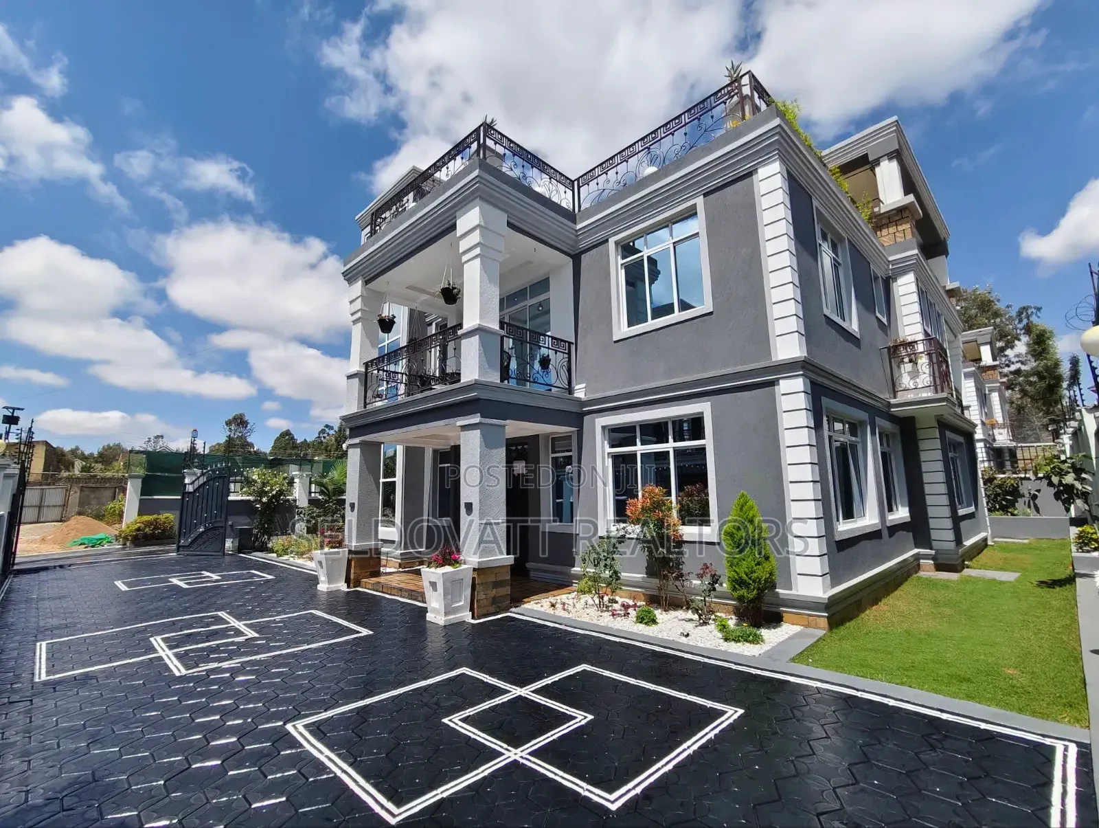 Furnished 6bdrm Maisonette in Ol Keri for sale in Ol Keri