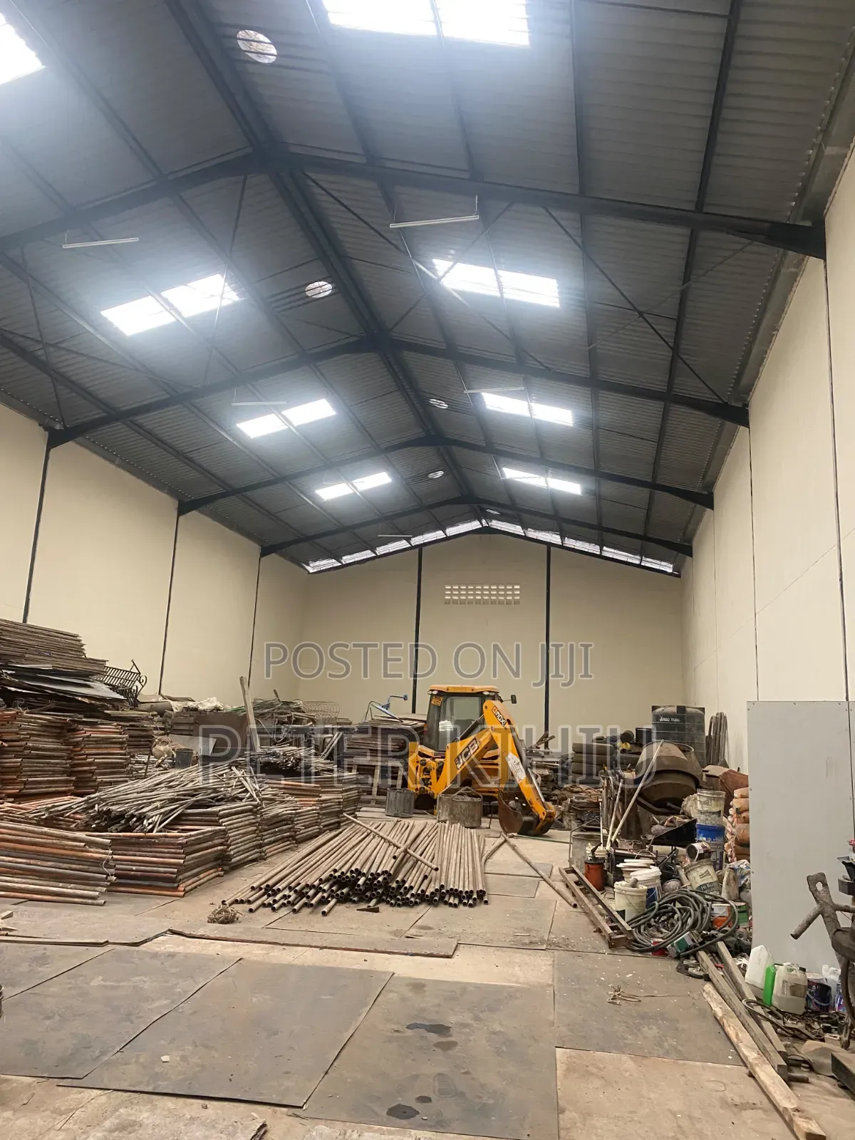 Godown to Let 8500sqft in Athi River in Lukenya