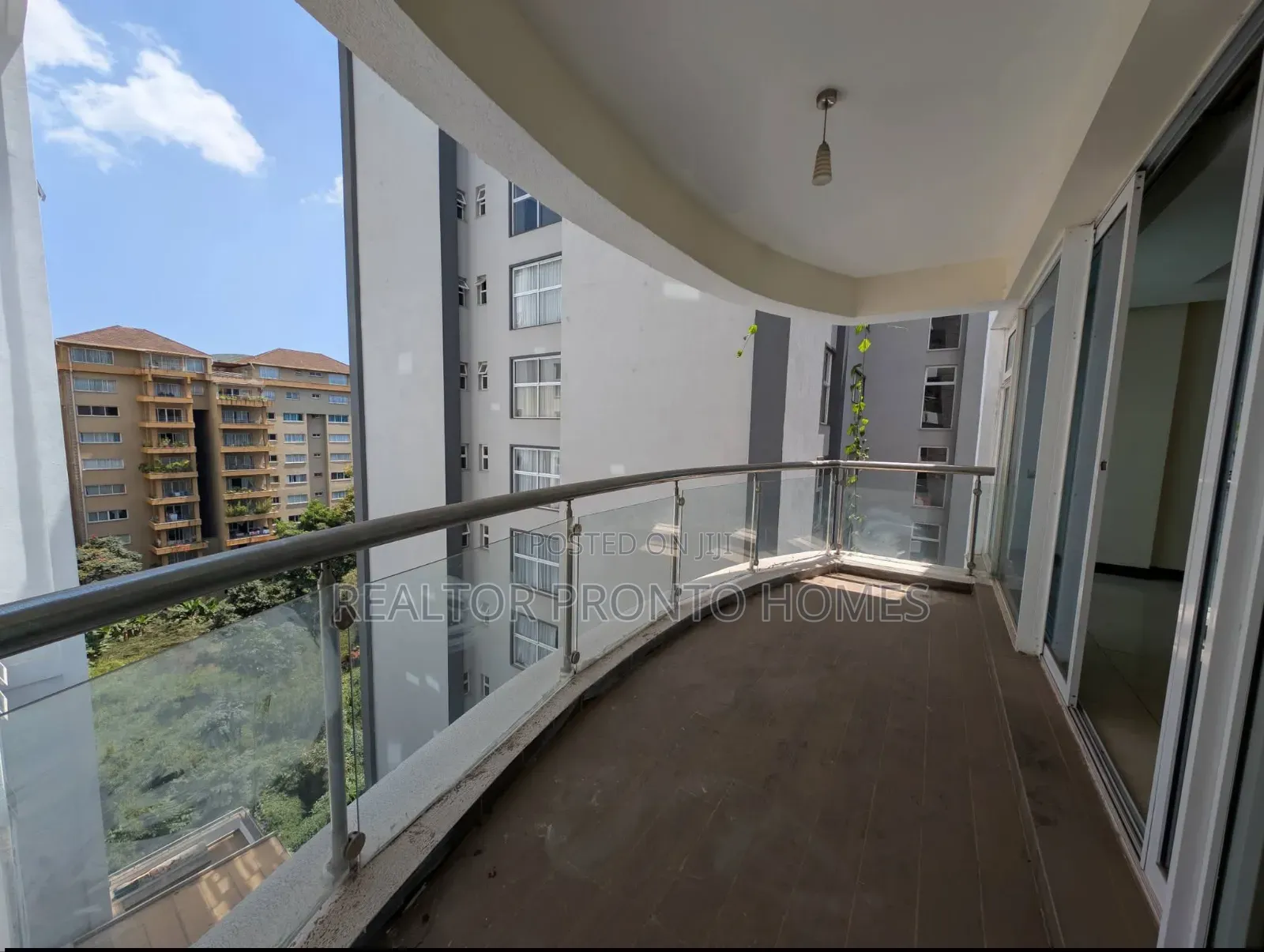 3bdrm Apartment in Riverside Drive for rent in Riverside Drive
