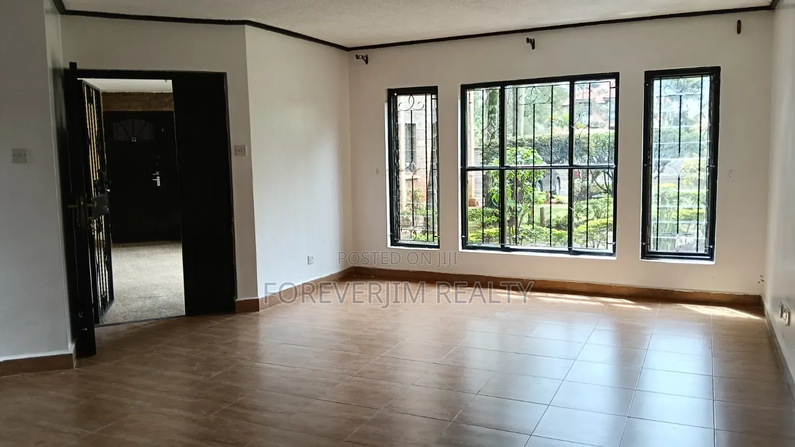 3bdrm Apartment in Dennis Pritt Road, State House Area for rent in State House Area