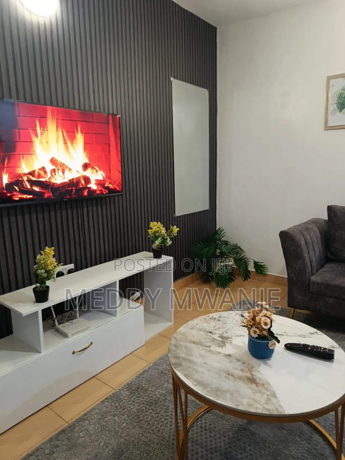 Airbnb 1br in Pioneer Estate
