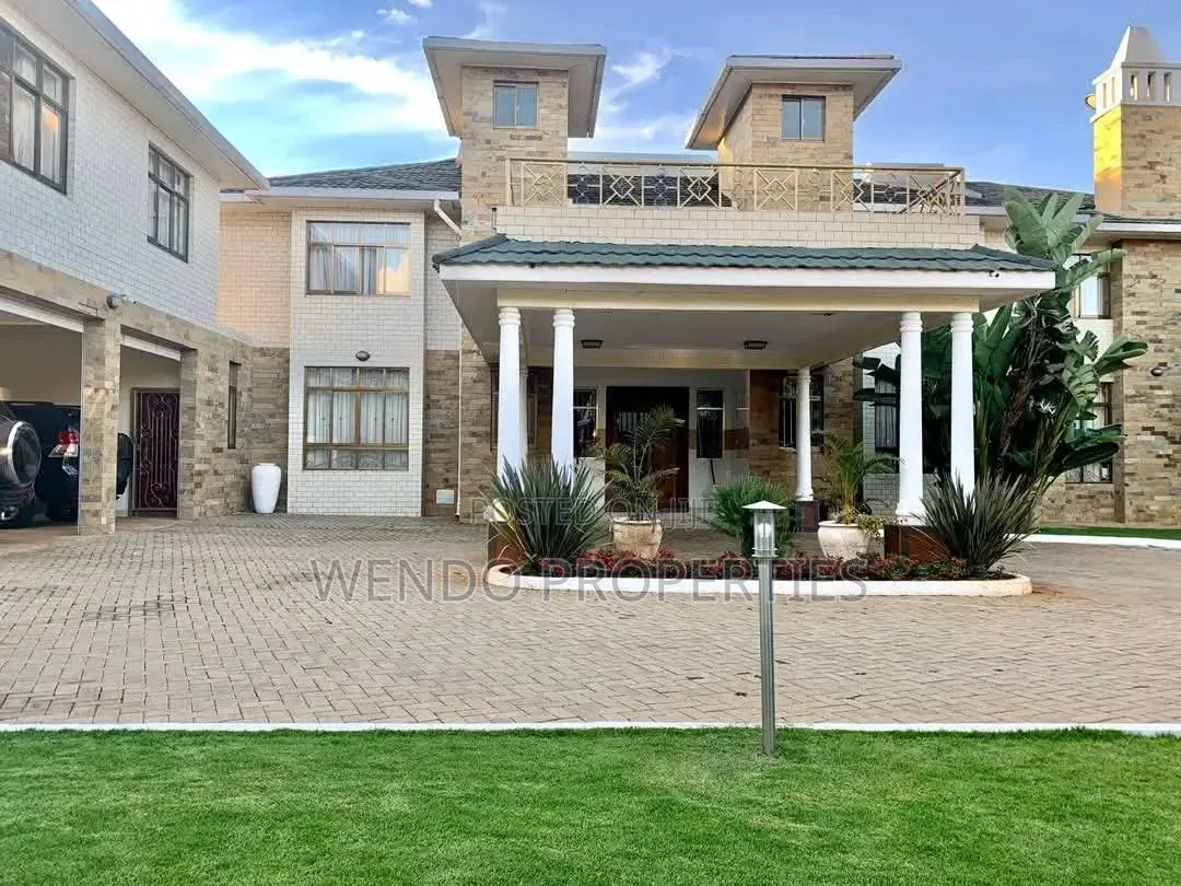 8bdrm Villa in Hardy for sale in Hardy