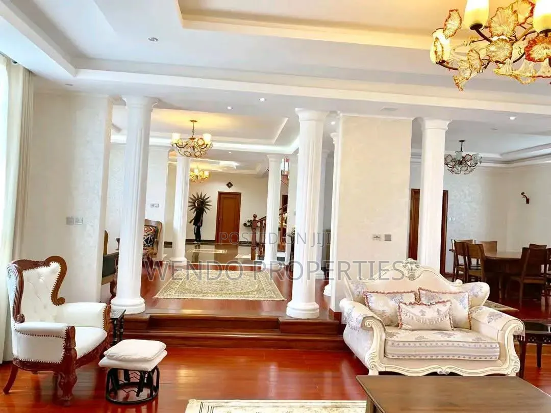 8bdrm Villa in Hardy for sale in Hardy